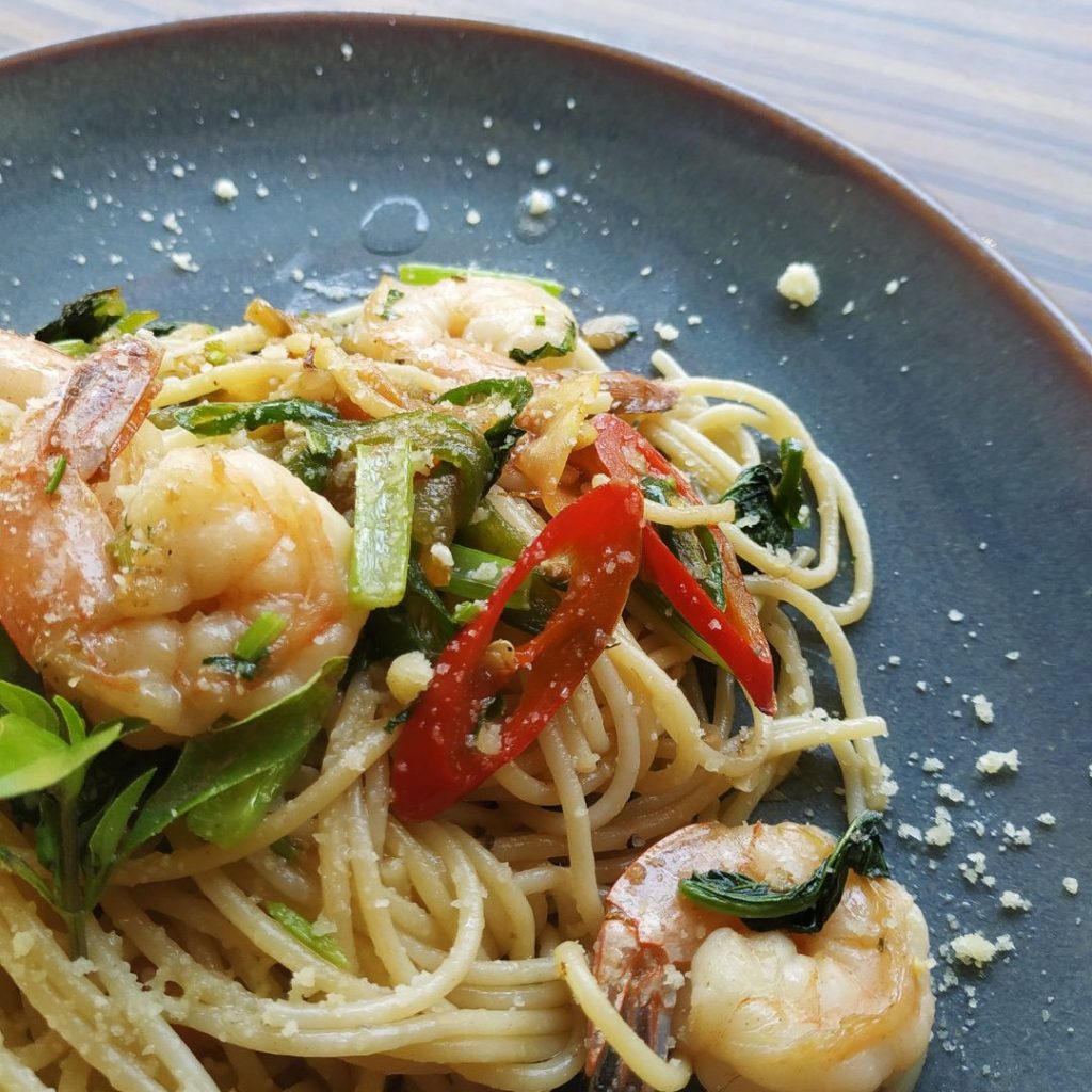 Scampi pasta with chilies.